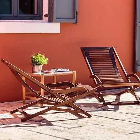 Вилла Sleeps 6 With Pool And Wifi *